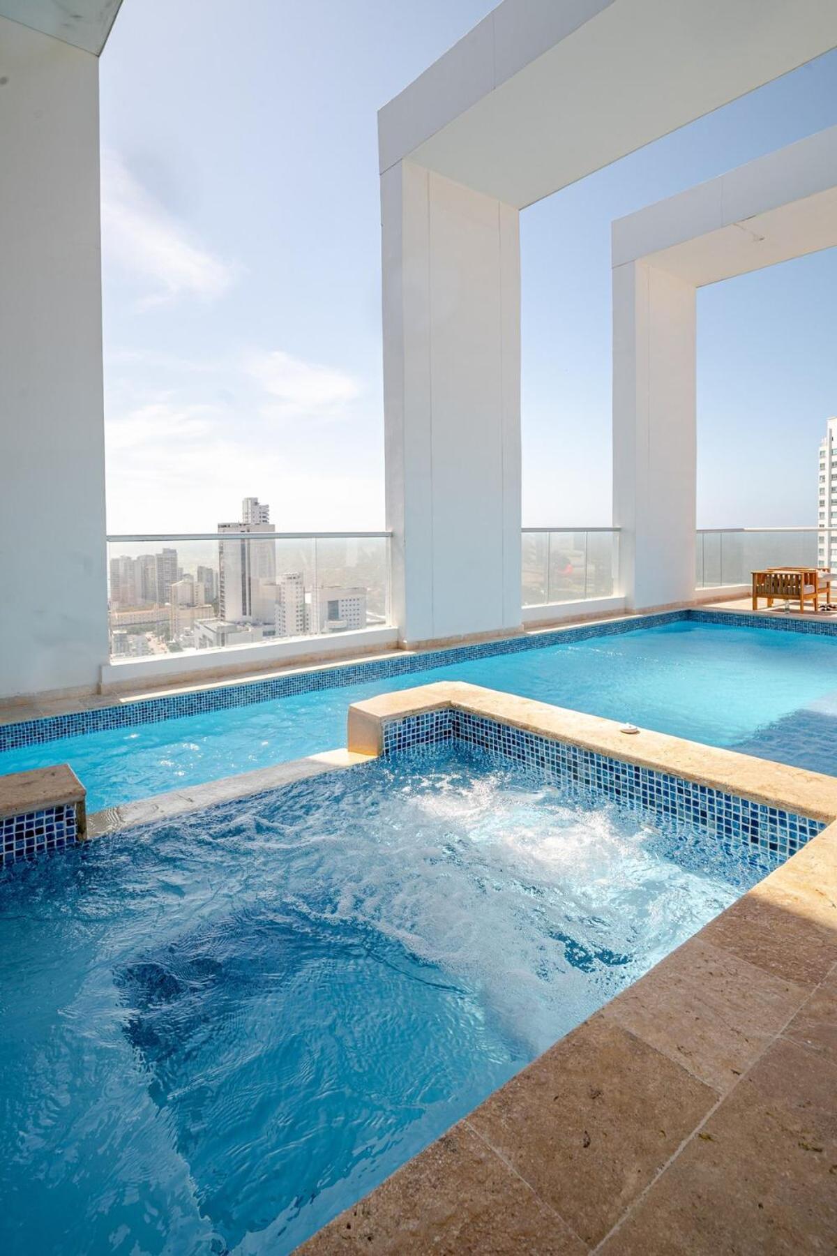 Apartamento Loft Duplex Con Vista Al Mar Y Excelente Ubicacion Cartagena